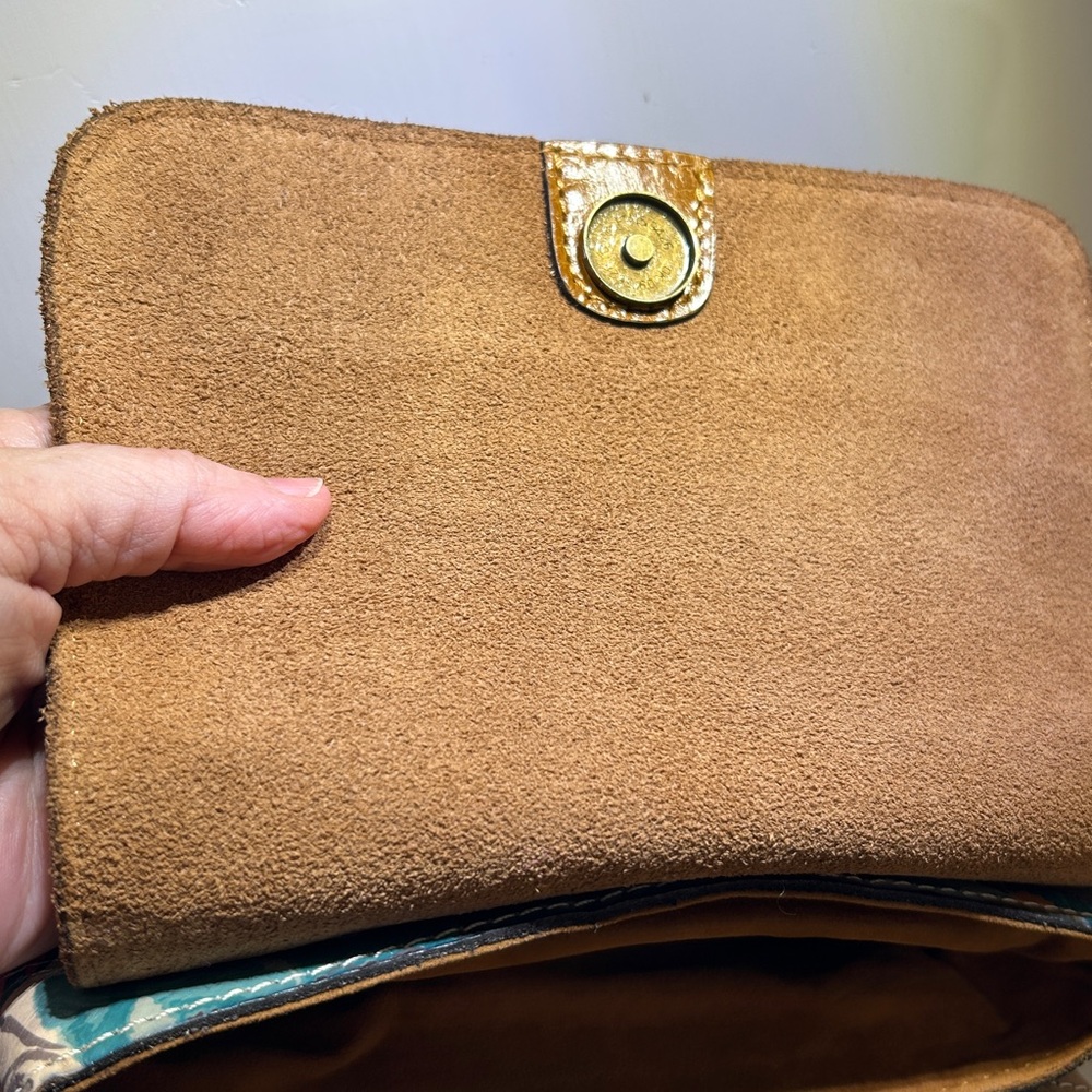 Patricia Nash First Bloom Leather Balluri Flap Crossbody bag - Picture 14 of 16